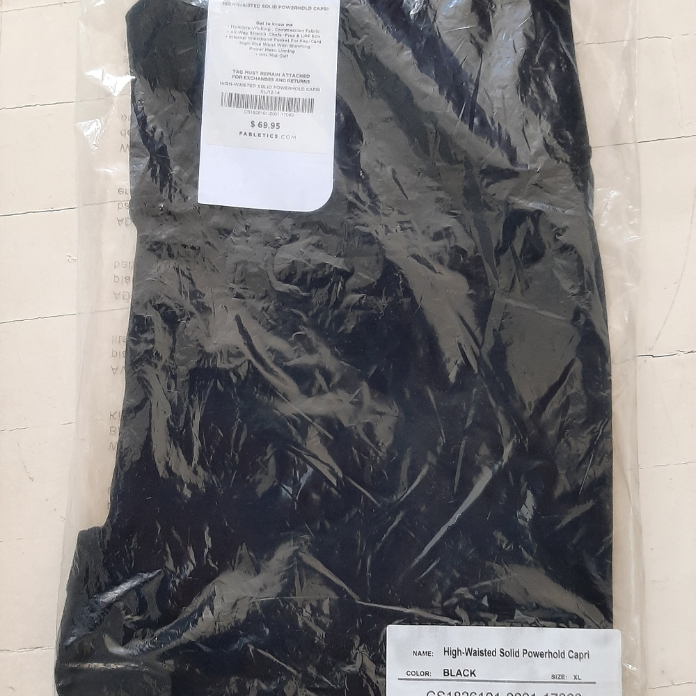 Fabletics High-Waisted Powerhold Capri Leggings